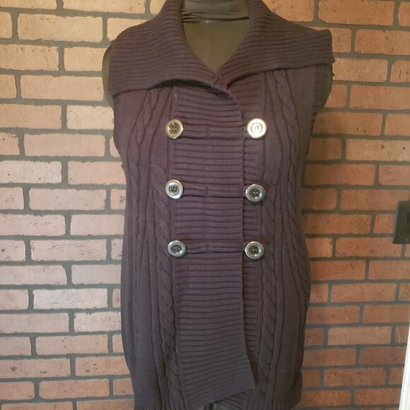 Style & Co Cable Knit Vest - Picture 1 of 10